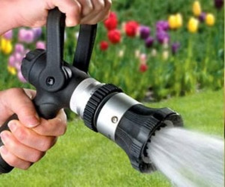 Top 10 Best Garden Hose Nozzles to Buy on Amazon in 2023